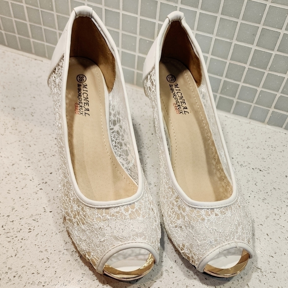 Michael & Bordeaux Paris pep toe wedges platform shoes